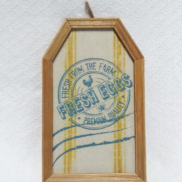 "Fresh Eggs" Wooden Canvas Wall Hanging Decor - Picture 5 of 5